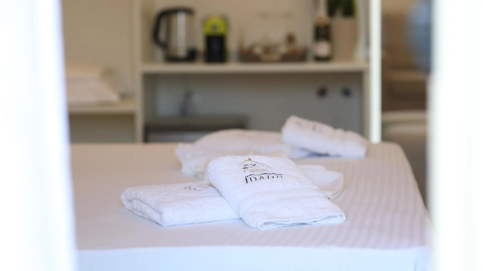 אוריקום Dadu Rooms בית נופש